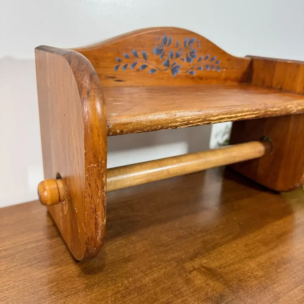 Vintage Pfaltzgraff Yorktowne Wood Paper Towel Holder Shelf Countertop USA